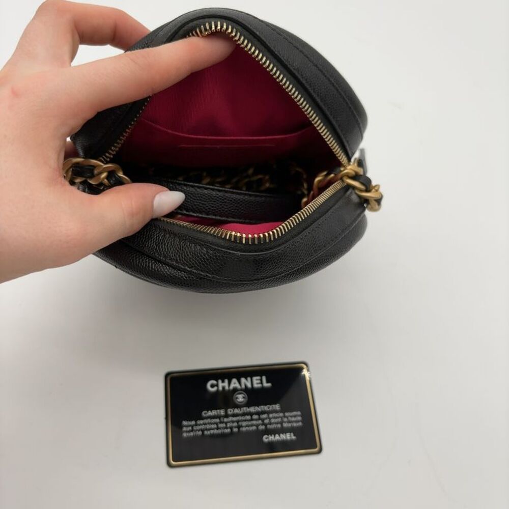 CHANEL Round Quilted Min Crossbody Bag-Black Caviar-Gold Authentic - Picture 3 of 5